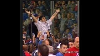 MARADONA TORNA A NAPOLI DOPO 14 ANNI [upl. by Enelram23]