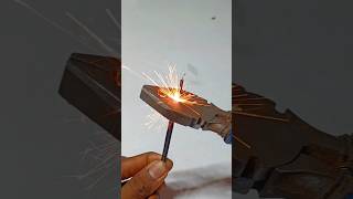 shortcircuit amazinggadgets toolslifehacks wire electrician bulb diy [upl. by Annawit]