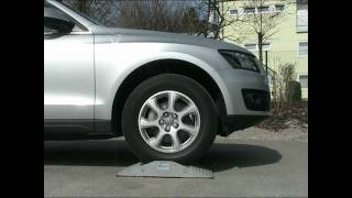 Audi Q5 Quattro System [upl. by Enitnatsnoc165]