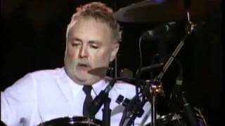 Roger Taylor Drum Soloavi [upl. by Newnorb417]