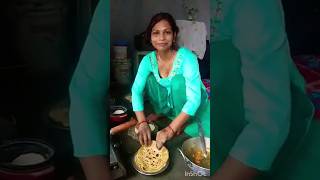 Kha LA babua muli ka paratha viralvideo reels fannycomedy bhojpuri [upl. by Evan]