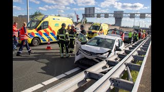 Gewonden bij kettingbotsing op de A4 nabij Beneluxtunnel  Schiedam  Vlaardingen [upl. by Anayi]