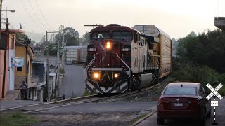 Buen poder de una AC4400CW ferrosur 4546 llevando puros AutoRacks rumbo a Puebla [upl. by Gunn465]