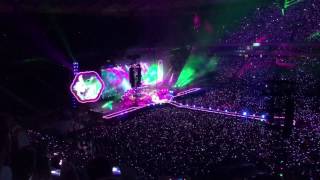 Coldplay  Sky full of stars HD LIVE Warsaw 2017 [upl. by Atiekahs]