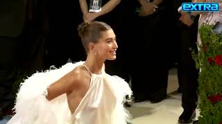 Met Gala 2022 Hailey Bieber WOWS in White Backless Gown with Feathers [upl. by Anaili]