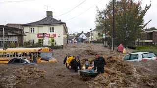 5 Minutes ago in UK  Shops and cars submerged by floods in Dunstable [upl. by Aidroc557]