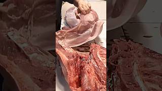 SPLITTING PORK SHOULDER IN MIDDLE PART butcher butchershop butchery [upl. by Candyce]