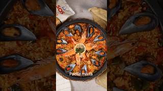 Deliciosa Paella Mixta  Disfruta de la fusión de sabores tradicionales 🥘🌿🍤 [upl. by Pergrim874]