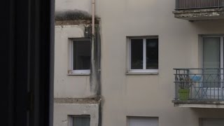 Un balcon seffondre à Angers 4 morts et plus de 10 blessés [upl. by Dominick]