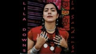 Nueve viento  Lila Downs [upl. by Nnylimaj]