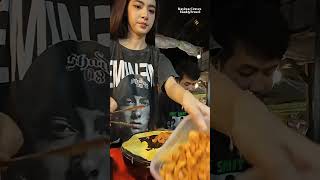 Omelette Rice Roll By Popular Omelette Lady Must Try Laos Fast Food [upl. by Morgen]