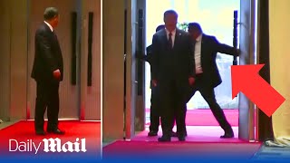 Awkward moment Xi Jinping’s aide forcefully blocked from entering BRICS summit [upl. by Amadeus115]