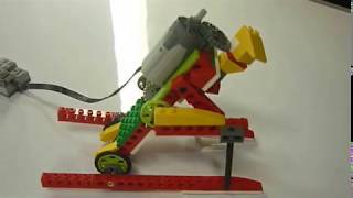 LEGO  WEDO Robot Esquiador [upl. by Carolyn580]