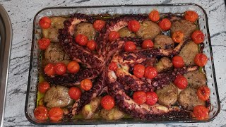 Polvo à Lagareiro  Receta de Pulpo [upl. by Ocnarfnaig]