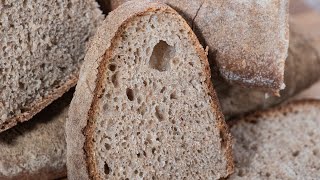 PANE INTEGRALE FATTO IN CASA Come fare il vero pane integrale morbido alveolato e croccante [upl. by Melliw]