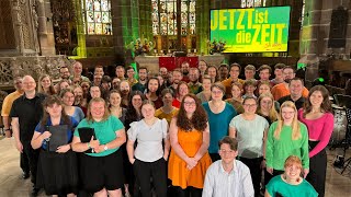 Jugendchor beim Ökumenischen Gottesdienst auf dem Evangelischen Kirchentag in Nürnberg [upl. by Jerrie154]