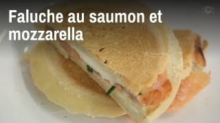 Faluche au saumon et mozzarella recette à gouter absolument [upl. by Aihsekal]