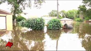 Raw Video Flooding Worsens in North Dakota [upl. by Notned]