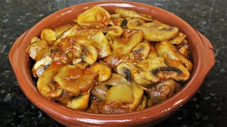 Champiñones a la andaluza  Cocina andaluza y española [upl. by Leira]