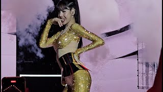 Blackpink Lisa amp Stray Kids performance  Gala des pièces jaunes  Paris Accor Arena  Fancam [upl. by Anoniw160]