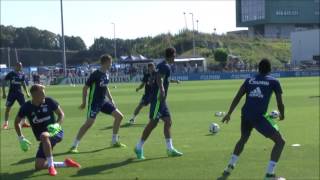 FC Schalke 04 Training 28082016 [upl. by Dlanor]