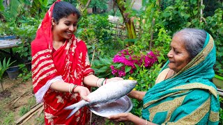 বর্ষার দিনে গরম ভাতে কাঁচা ইলিশের এরকম পাতলা ঝোল থাকলে আর কিছু লাগবে না  Ilish Recipe [upl. by Noram]