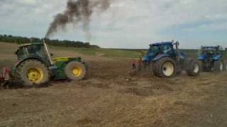 new holland vs john deere [upl. by Eilrebmik]