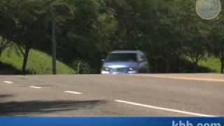 2009 Honda Odyssey Review  Kelley Blue Book [upl. by Aihsal]