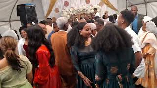 Debesay zegeye weddingደበሳይ ዘገየ ባህላዊ መርዓ [upl. by Jauch]