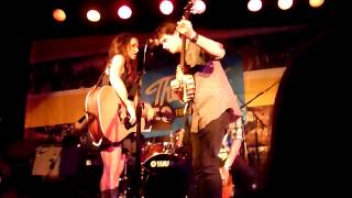 Kasey Chambers  Seven Nation Army Live Cover at The Ark in Ann Arbor MI on 081115 [upl. by Annazor]