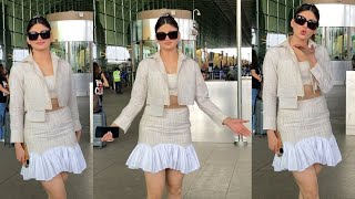 URVASHI RAUTELA FLYING FROM MUMBAI  urvashirautela vrialvedio trending video [upl. by Swor]