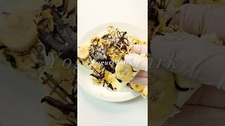 EASY YOGURT BARK 🍌 โยเกิร์ตบาร์คหน้ากล้วยช็อกโกแลต อร่อยลงตัว ง่ายจนงงเหมือนเดิม yogurt recipe [upl. by Ecnarrat902]