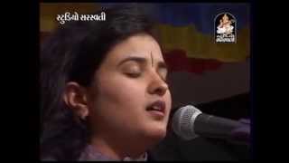 Mann Mor Bani Thangat Kare  Poonam Gondaliya  Ghumli Live Programme [upl. by Okorih509]