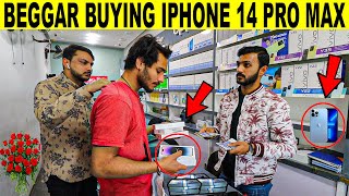 Beggar Buying IPHONE 14 Pro Max for Girlfriend  Valentines Special SmartiesPrankTV [upl. by Dustan]