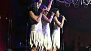 The Pointer Sisters  LOVE IN THEM THERE HILLS  LIVE MP4 [upl. by Magdalen]