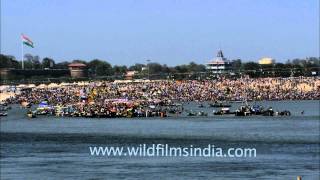 Allahabad Pilgrims gathered at Sangam during Kumbh Mela festival [upl. by Annirak]