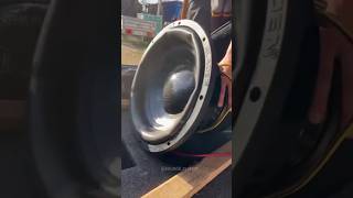 Gladen XMAXX15 SUBWOOFER  3600 RMS [upl. by Orvas]