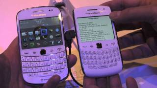 White BlackBerry Curve 9360 [upl. by Pascia]