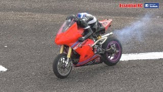 FAST NITRO RC MOTORBIKE races ELECTRIC RIDERS Cotswold MCC [upl. by Sill]