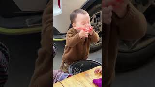 The Baby Love Rice😂 babyvideos babyshorts funnybaby [upl. by Pelmas]