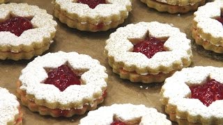 Plätzchen backen  Spitzbuben Gebäck  Weihnachtsplätzchen Rezept  Plätzchenrezepte  Kekse backen [upl. by Atnod639]