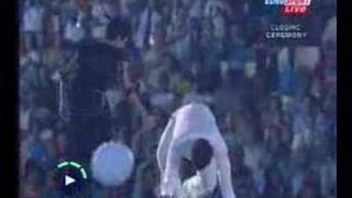 Sakis Rouvas stumbles on stageAthens 2004closing ceremony [upl. by Alexia]