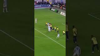 que golaço do Messi hoje  Argentina x Equador futebolmessi argentina [upl. by Gunner]