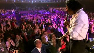 Andy  Balla amp Dokhtar Irooni Official Live Video  Live at the Kodak Theatre [upl. by Avie]