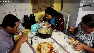 PREPAREI CANJA DE GALINHA COM ARROZ E PEITO COM OSSO PRA A GENTE JANTAR😋 [upl. by Lombardi]