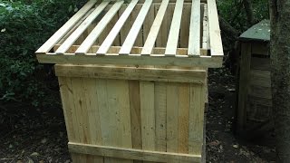 Compost bin easy DIY from pallet wood with minimum tools Compostador palets Brico composteur [upl. by Arded541]