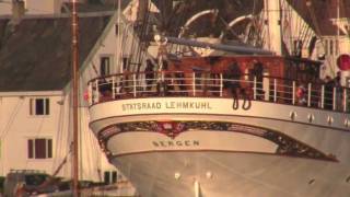 Statsraad Lehmkuhl ankommer Haugesund havn [upl. by Oznol]