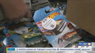 A Lubbock initiative collects Hot Wheels to donate to sick children [upl. by Minier902]