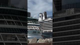 Kapal pesiar Royal caribbean dan Holland America [upl. by Vitek]