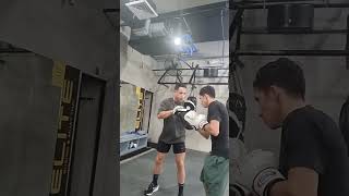 Luis quotFlechitaquot Castillo with trainer Eduardo Montiel at the Media workout Boxing Powcast [upl. by Frederico]